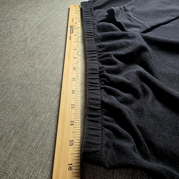 Adidas Cropped Black Hoodie - Youth L (14) - Great for Teens/Small Adults - Picture 5 of 7